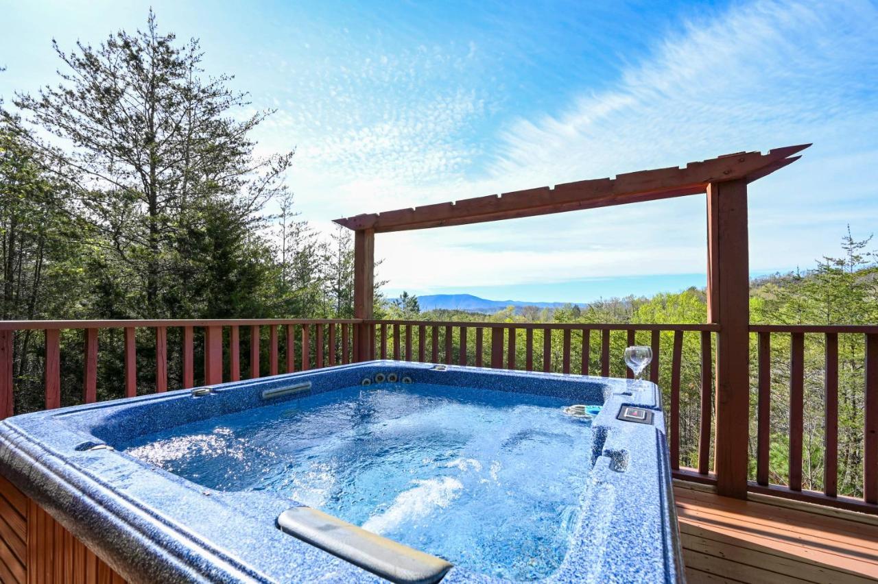 Private Mountain Cabin, Hot Tub Escape In The Smokies, With The View Севьервилл Экстерьер фото