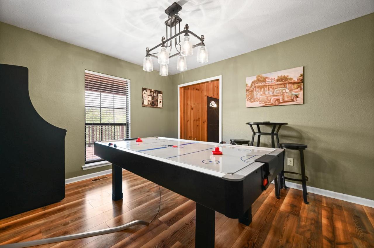 Private Mountain Cabin, Hot Tub Escape In The Smokies, With The View Севьервилл Экстерьер фото