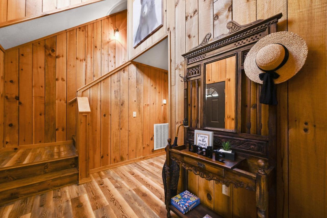 Private Mountain Cabin, Hot Tub Escape In The Smokies, With The View Севьервилл Экстерьер фото