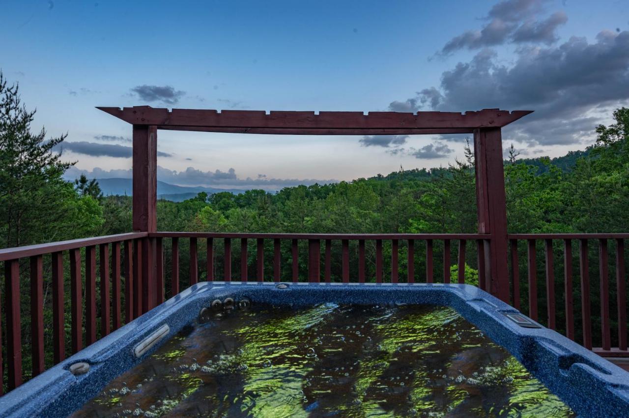 Private Mountain Cabin, Hot Tub Escape In The Smokies, With The View Севьервилл Экстерьер фото