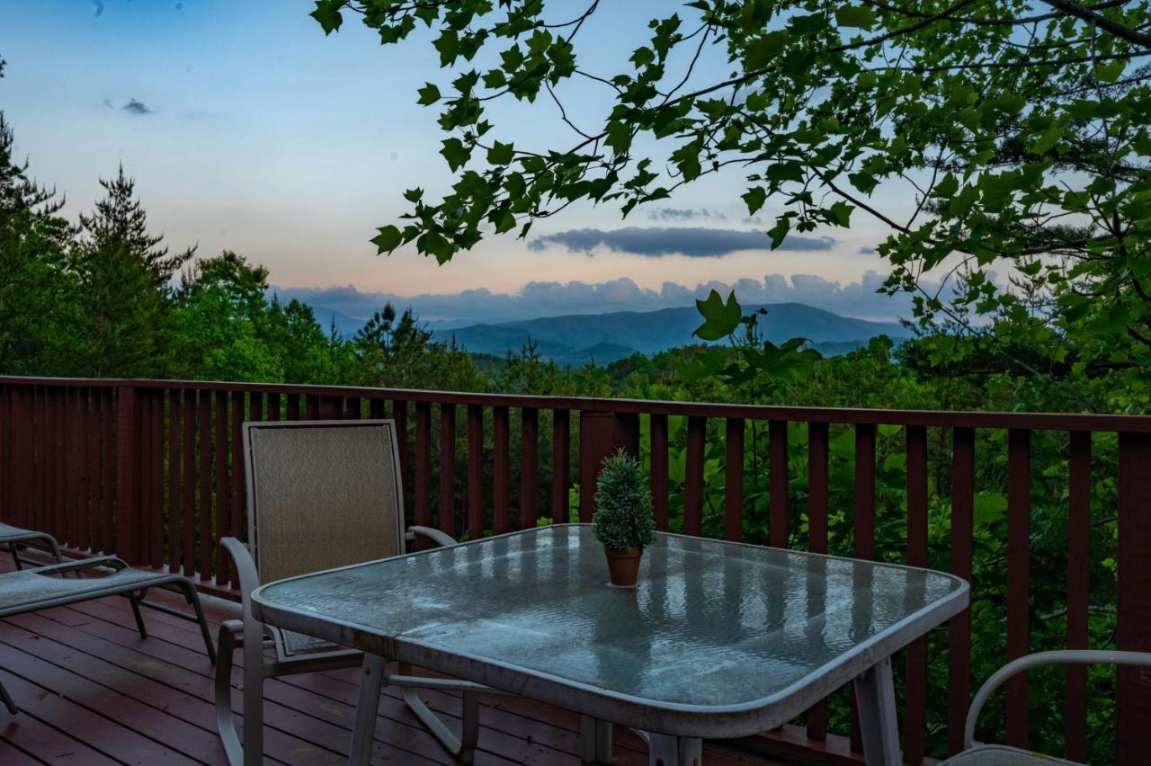 Private Mountain Cabin, Hot Tub Escape In The Smokies, With The View Севьервилл Экстерьер фото